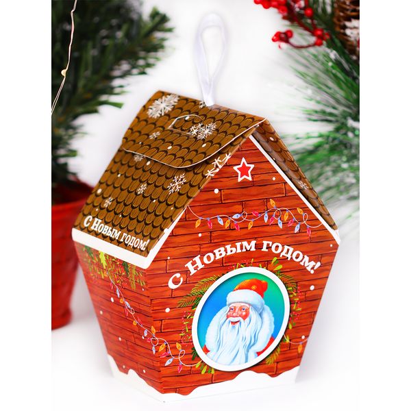 Коробка для конфет Домик (с кормушкой для птичек), вместимость 300 г   Акция!